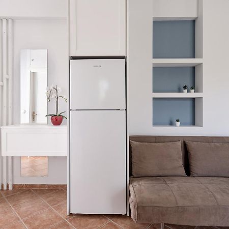 Elena Seafront Luxury Apartments อัลมีรีดา ภายนอก รูปภาพ