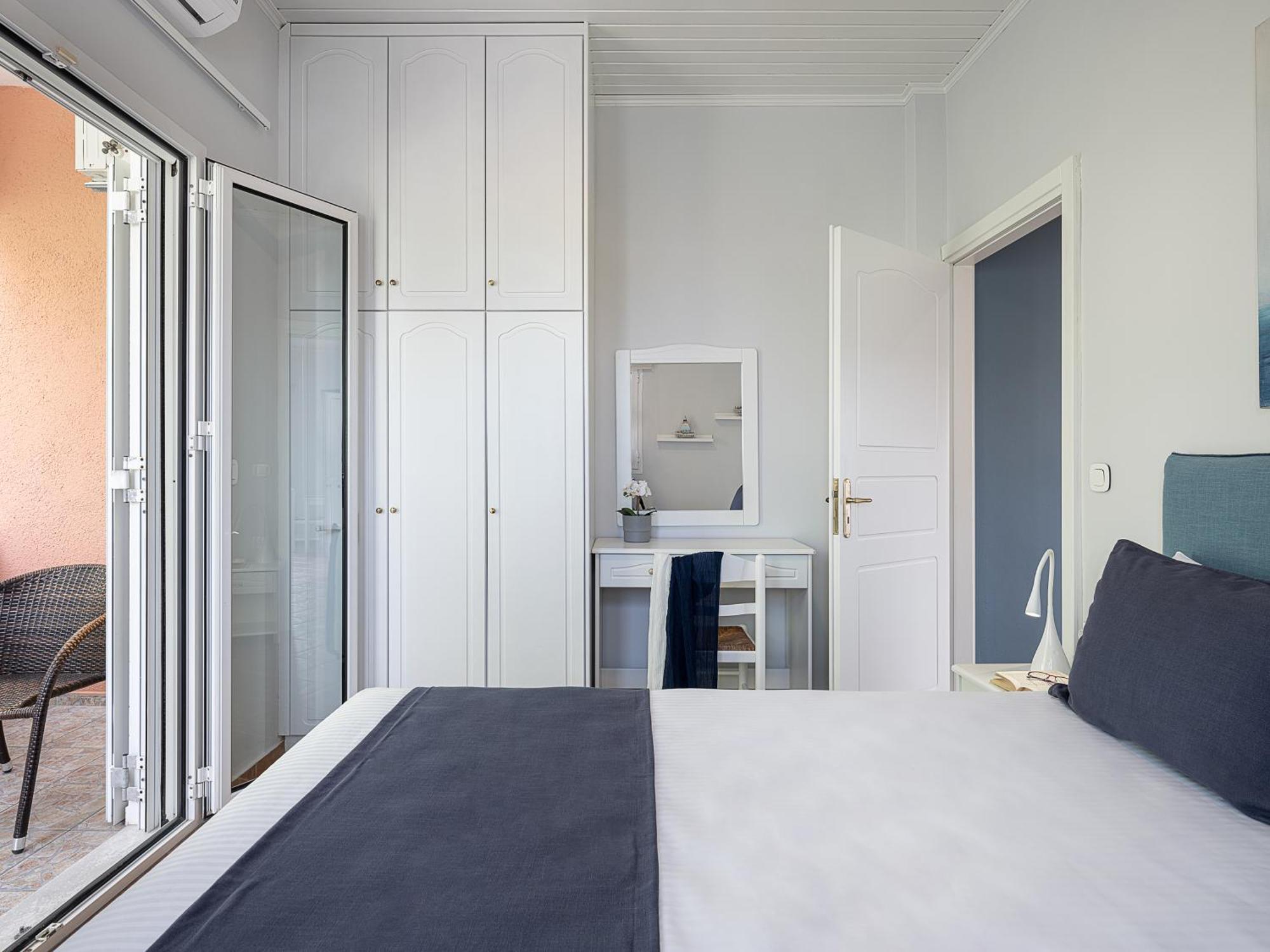 Elena Seafront Luxury Apartments อัลมีรีดา ห้อง รูปภาพ