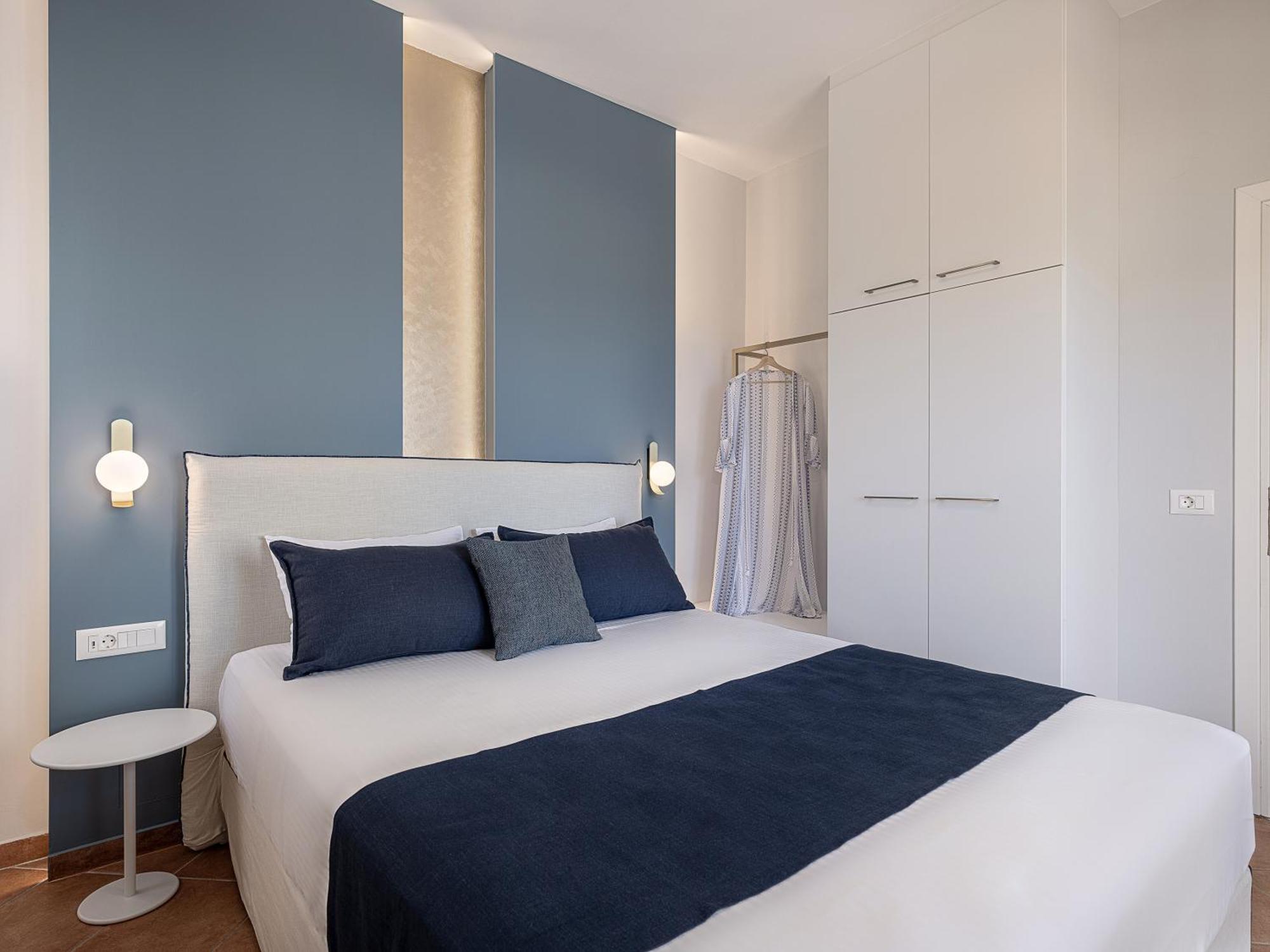 Elena Seafront Luxury Apartments อัลมีรีดา ภายนอก รูปภาพ
