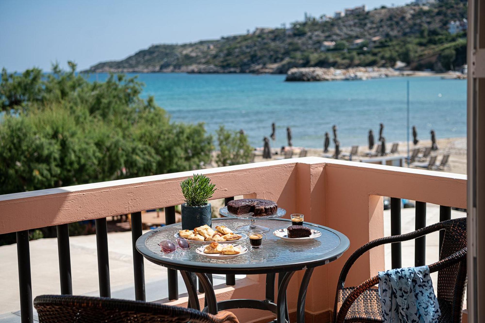 Elena Seafront Luxury Apartments อัลมีรีดา ภายนอก รูปภาพ